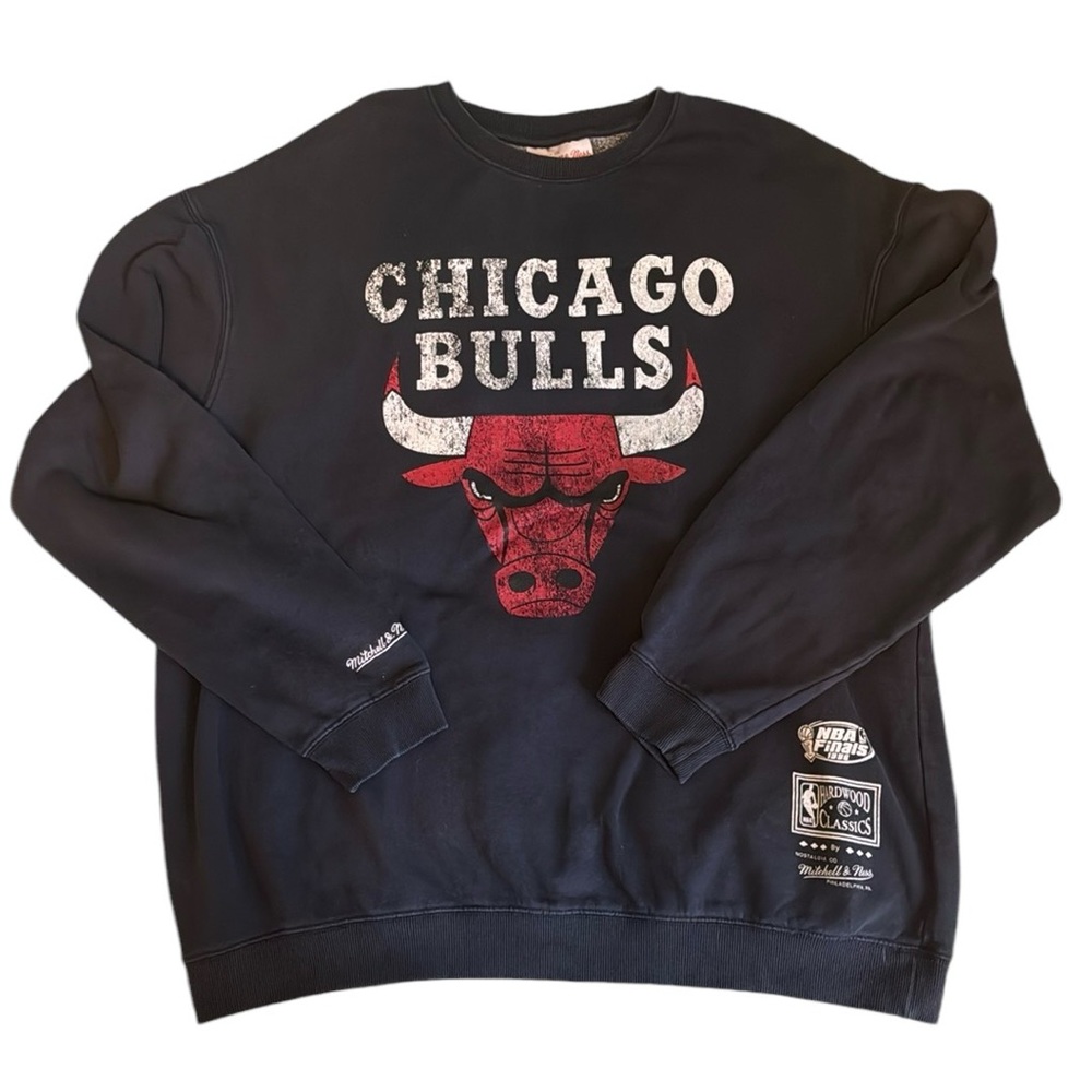 Mitchell & Ness Chicago Bulls 1996 Finals Crewneck Sweatshirt